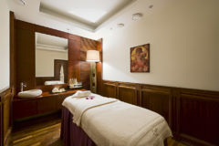 048B-massage_treatment_room