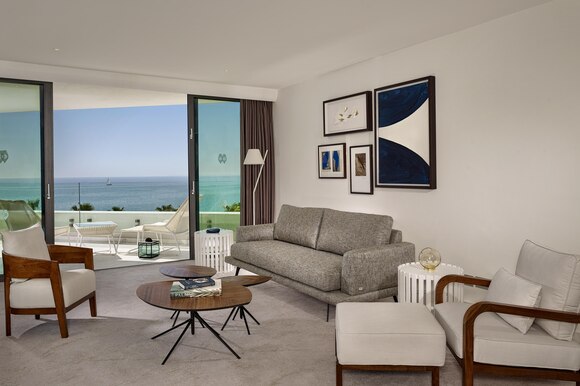 pfomd-panoramic-suite-7780-hor-clsc