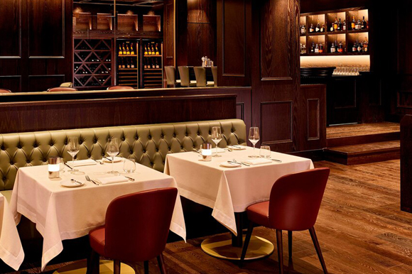 pfomd-restaurant-4458-hor-feat